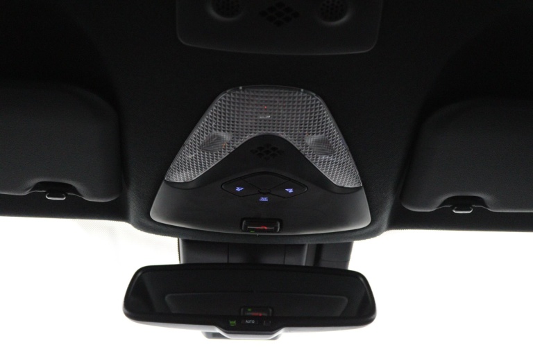 Toyota C-HR - 2.0 Hybrid First Edition 33