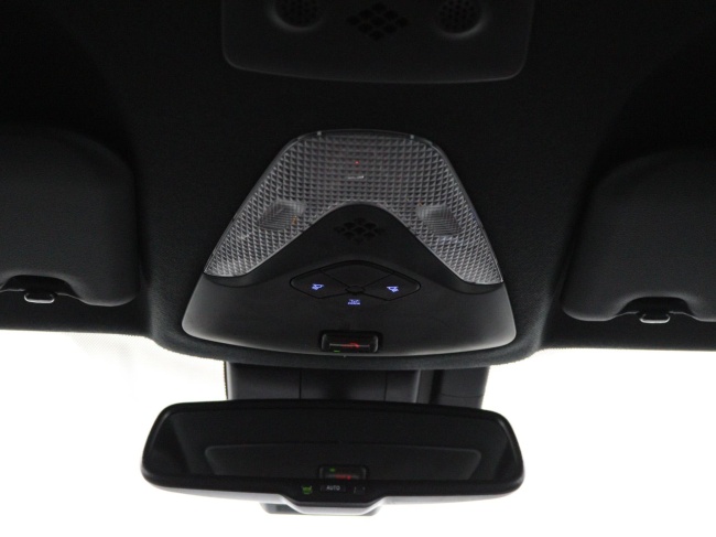 Toyota C-HR - 2.0 Hybrid First Edition