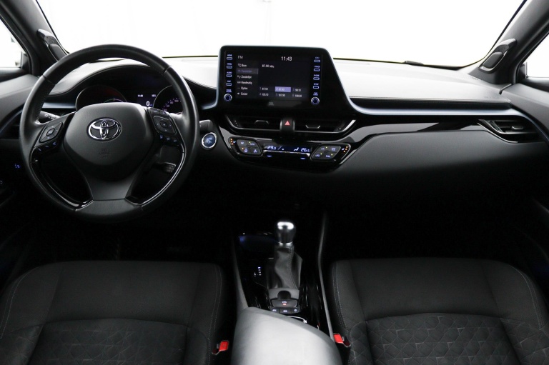 Toyota C-HR - 2.0 Hybrid First Edition 4