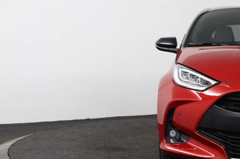 Toyota Yaris - 1.5 Hybrid Executive 36