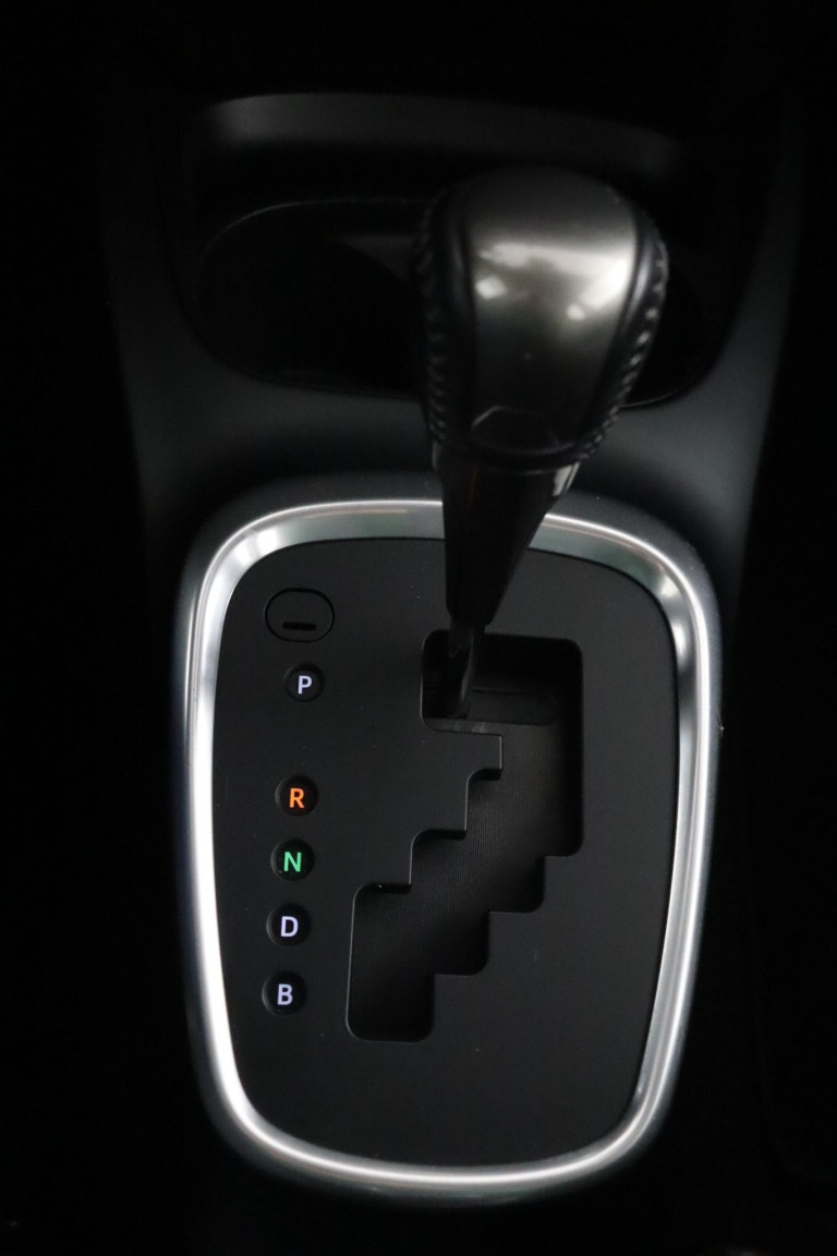 Toyota Yaris - 1.5 Hybrid Trend 27