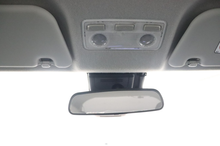 Toyota Yaris - 1.5 Hybrid Trend 34