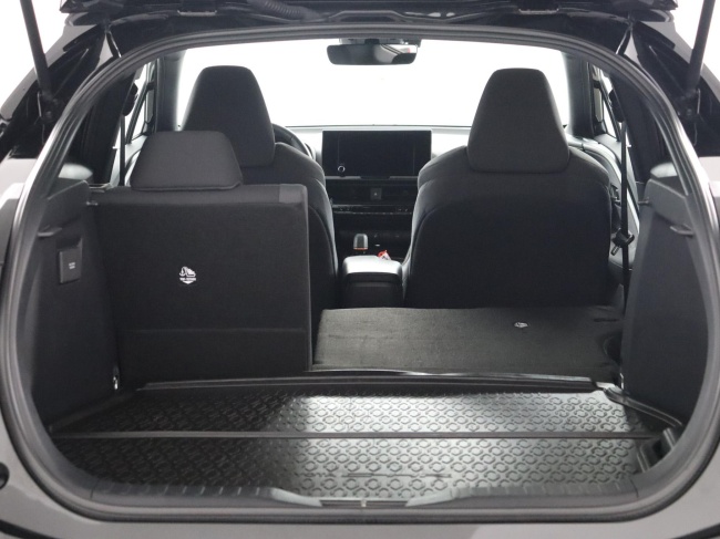 Toyota C-HR - 2.0 Plug-in Hybrid 220 Dynamic