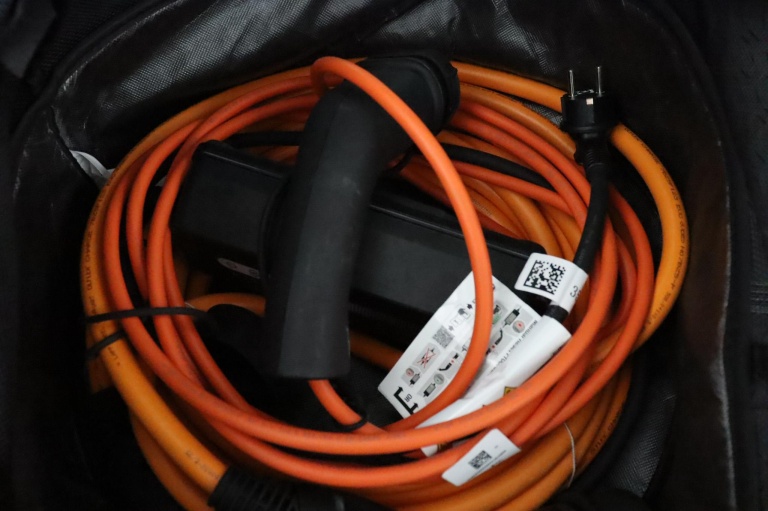 Toyota C-HR - 2.0 Plug-in Hybrid 220 Dynamic 34