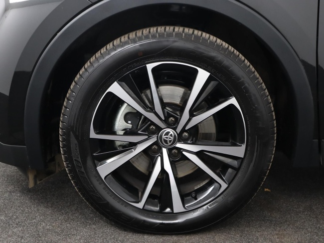 Toyota C-HR - 2.0 Plug-in Hybrid 220 Dynamic