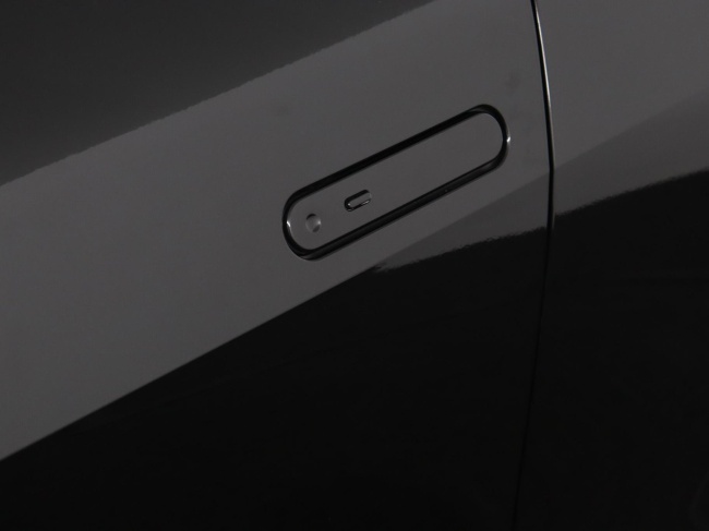 Toyota C-HR - 2.0 Plug-in Hybrid 220 Dynamic