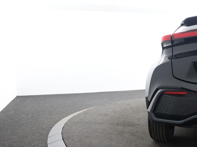 Toyota C-HR - 2.0 Plug-in Hybrid 220 Dynamic