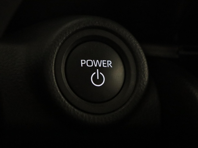 Toyota C-HR - 2.0 Plug-in Hybrid 220 Dynamic