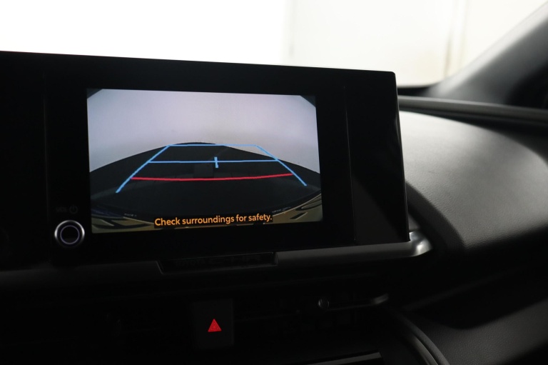 Toyota C-HR - 2.0 Plug-in Hybrid 220 Dynamic 9