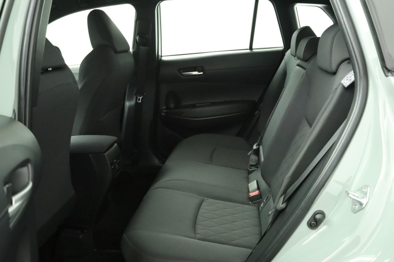 Toyota Corolla Cross - Hybrid 140 Active 18