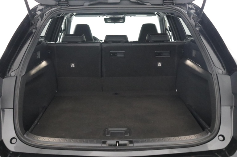 Toyota Corolla Touring Sports - 1.8 Hybrid TeamNL 23