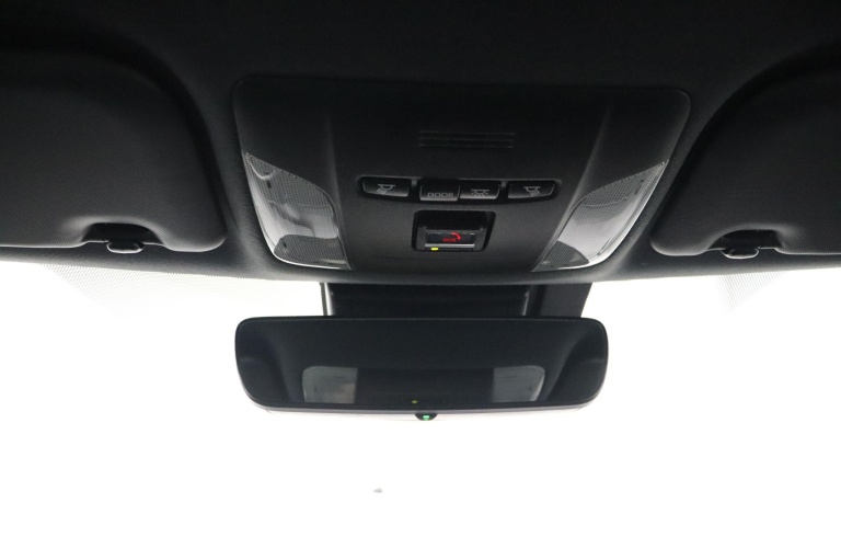 Toyota Corolla Touring Sports - 1.8 Hybrid TeamNL 31