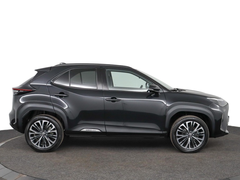 Toyota Yaris Cross - 1.5 Hybrid Executive 13