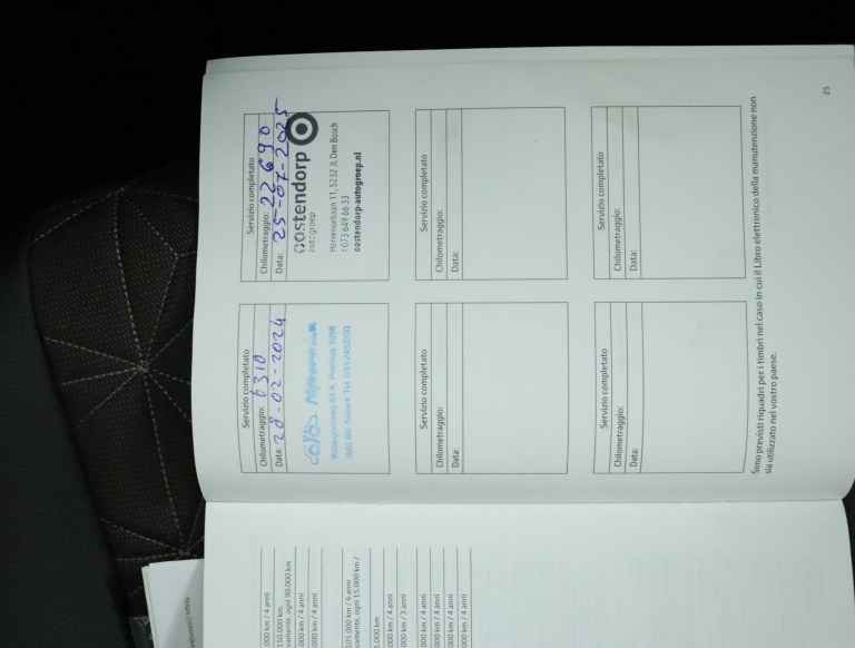 Toyota Yaris Cross - 1.5 Hybrid Executive 44