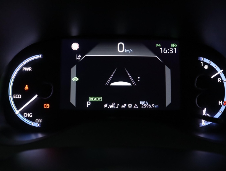 Toyota Yaris Cross - 1.5 Hybrid Executive 46