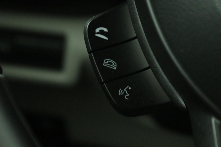 Suzuki Swift - 1.2 Select Smart Hybrid 43