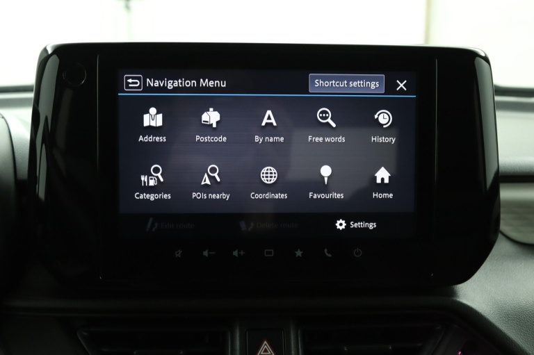 Suzuki Swift - 1.2 Select Smart Hybrid 58