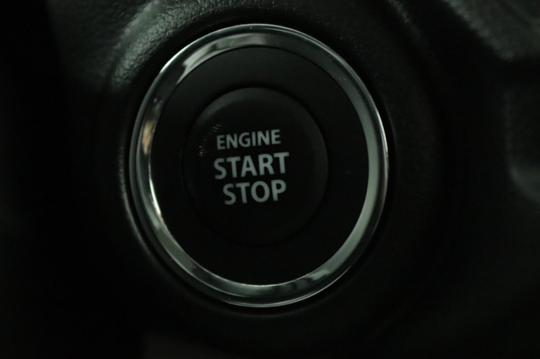 Suzuki Swift - 1.2 Select Smart Hybrid 59