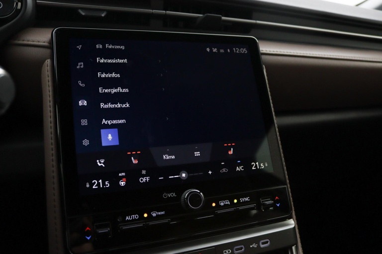 Lexus LBX - Elegant 2WD 44