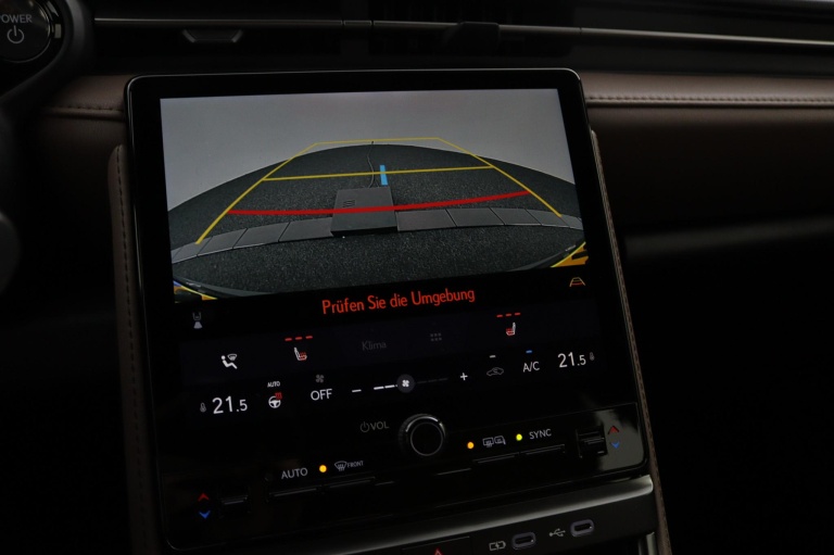 Lexus LBX - Elegant 2WD 8