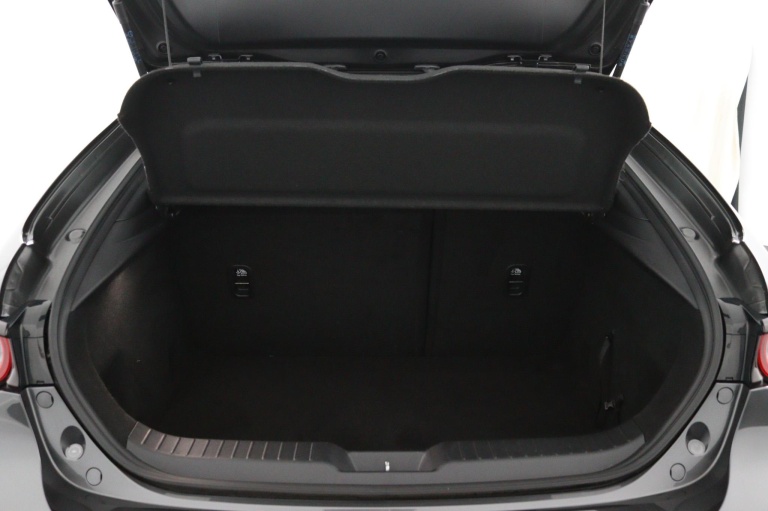 Mazda 3 - 2.0 e-SkyActiv-X M Hybrid 180 21