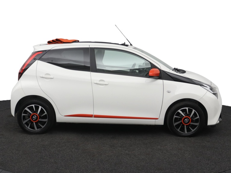Toyota Aygo - 1.0 VVT-i x-otic 13