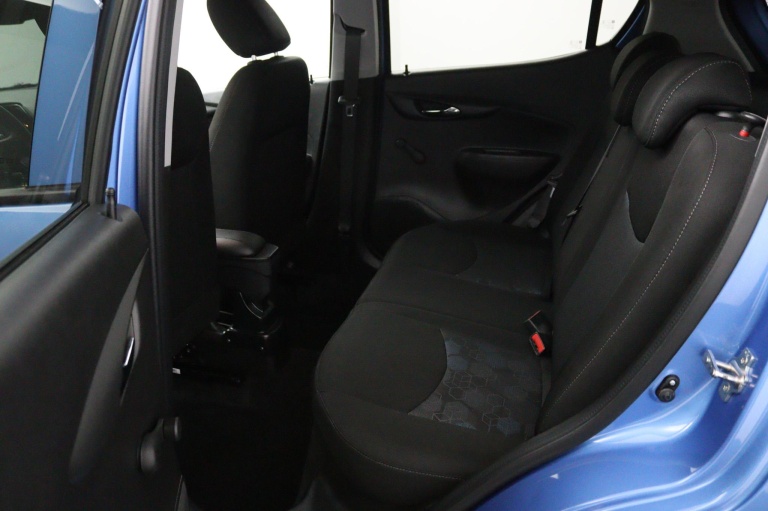 Opel KARL - 1.0 Rocks Online Edition 17