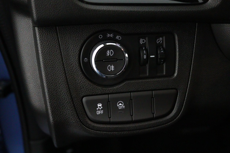 Opel KARL - 1.0 Rocks Online Edition 27