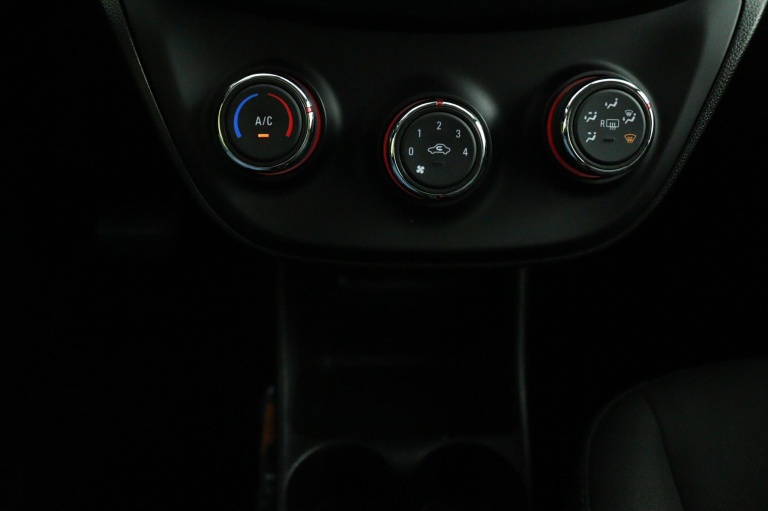 Opel KARL - 1.0 Rocks Online Edition 7