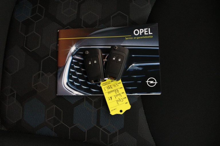 Opel KARL - 1.0 Rocks Online Edition 9