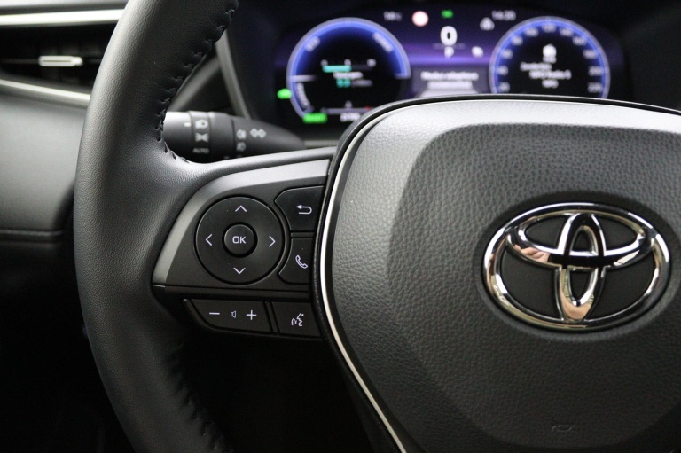 Toyota Corolla Cross - Hybrid 140 Style 19