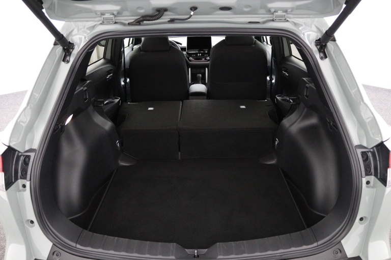 Toyota Corolla Cross - Hybrid 140 Style 26