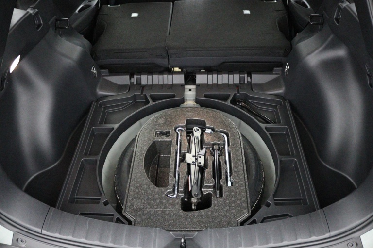 Toyota Corolla Cross - Hybrid 140 Style 34