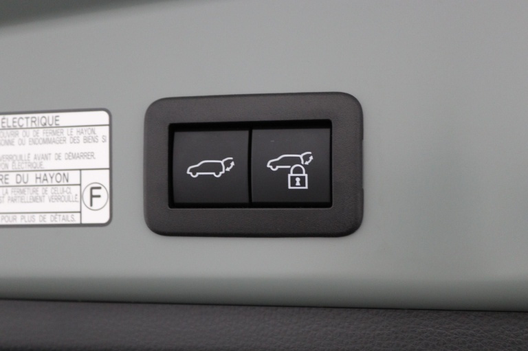 Toyota Corolla Cross - Hybrid 140 Style 41