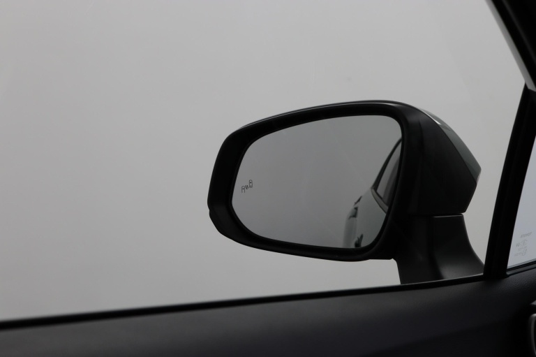 Toyota Corolla Cross - Hybrid 140 Style 47