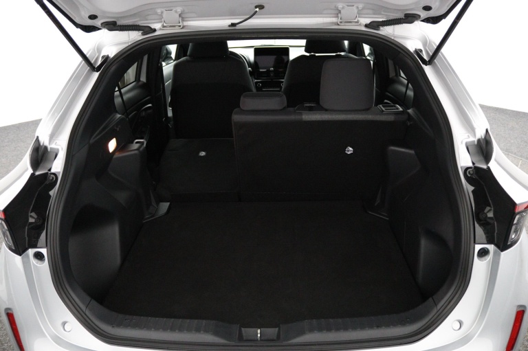 Toyota Yaris Cross - 1.5 Hybrid 115 First Edition 24