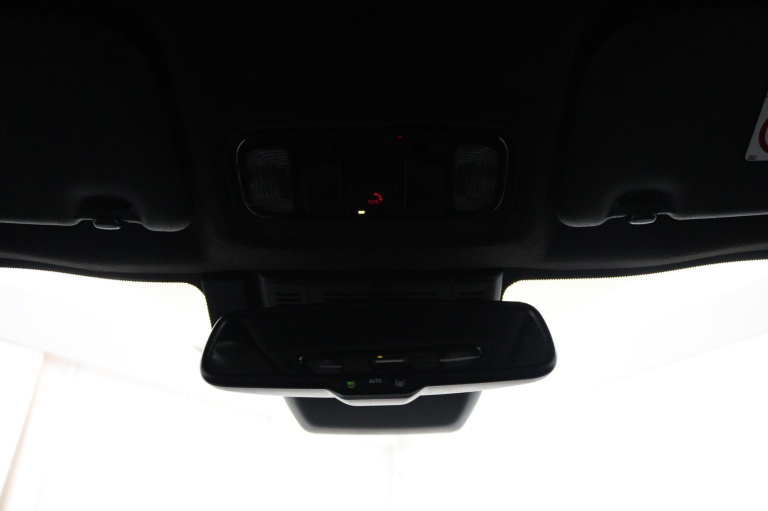 Toyota Yaris Cross - 1.5 Hybrid 115 First Edition 32