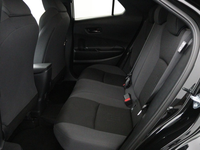 Toyota C-HR - 2.0 Plug-in Hybrid 220 Dynamic