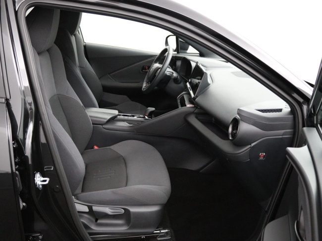 Toyota C-HR - 2.0 Plug-in Hybrid 220 Dynamic