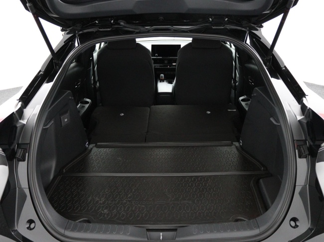 Toyota C-HR - 2.0 Plug-in Hybrid 220 Dynamic