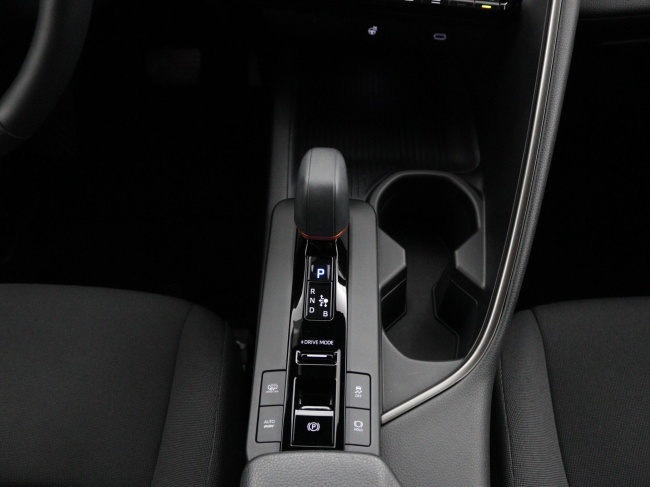 Toyota C-HR - 2.0 Plug-in Hybrid 220 Dynamic