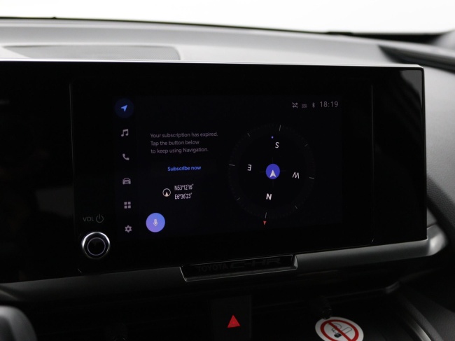 Toyota C-HR - 2.0 Plug-in Hybrid 220 Dynamic