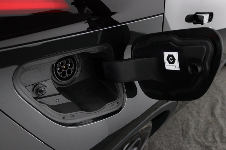 Toyota C-HR - 2.0 Plug-in Hybrid 220 Dynamic 41