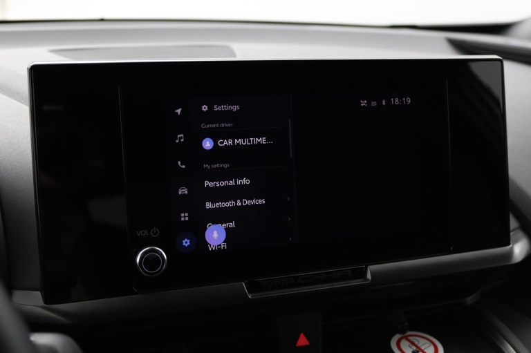 Toyota C-HR - 2.0 Plug-in Hybrid 220 Dynamic 47