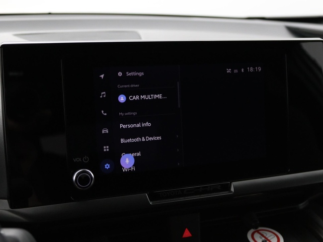 Toyota C-HR - 2.0 Plug-in Hybrid 220 Dynamic