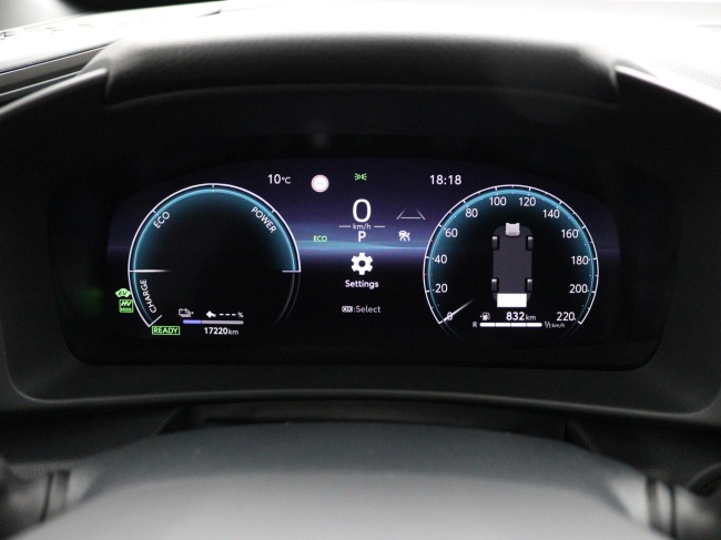 Toyota C-HR - 2.0 Plug-in Hybrid 220 Dynamic