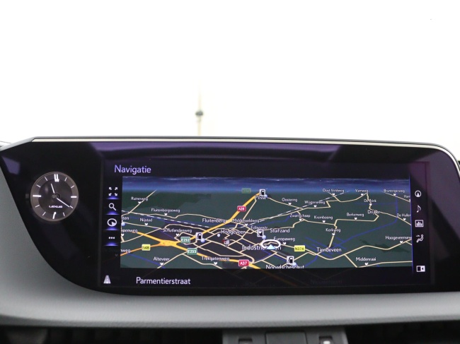 Lexus ES - 300h Preference Line Business