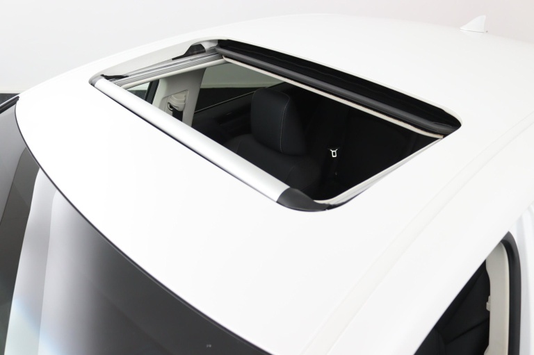 Lexus ES - 300h Preference Line Business 43