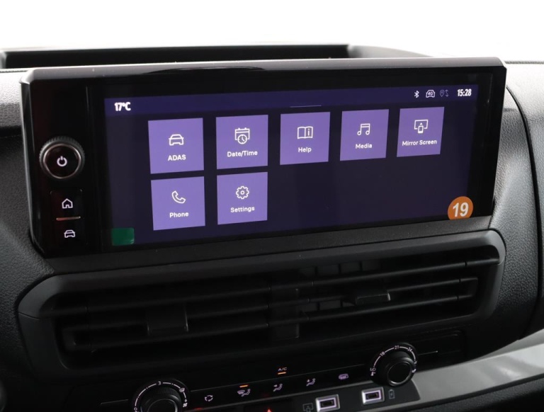 Toyota PROACE Worker - 2.0 D-4D L1 Challenger 38