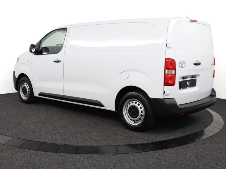 Toyota PROACE Worker - 2.0 D-4D L1 Challenger 9